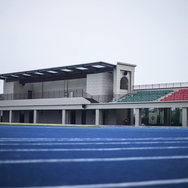 Mixed-type athletic track